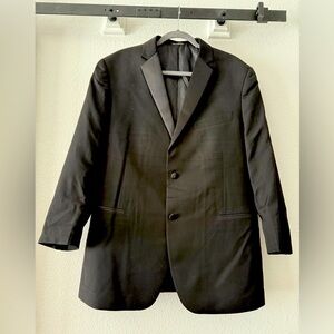 VERY nice tux jacket IKE Evening by Ike Behar. Size ? See pics for measurements
